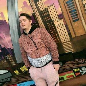 Meet your Posher, Austin